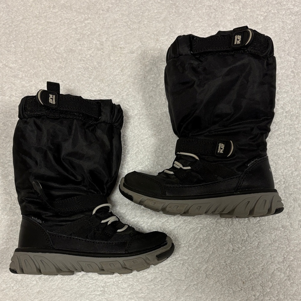Stride Rite made to play sneaker boot Black Gray Kids Snow Boots boys 8.5